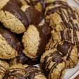 Biscoito caseiro de aveia com chocolate