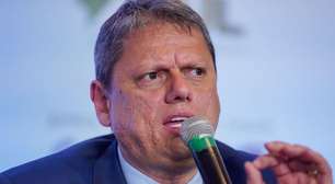 Tarcísio bate 72% de aprovação em Santos após operações policiais