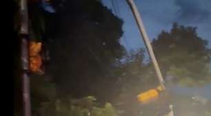 Veja imagens da destruição causada pelo temporal que atingiu Porto Alegre e região